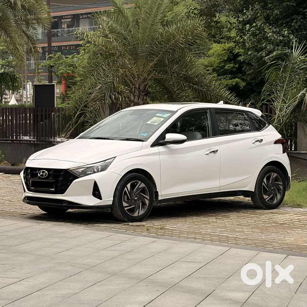 Hyundai I20 Asta (o) 1.2 Mt, 2022, Petrol