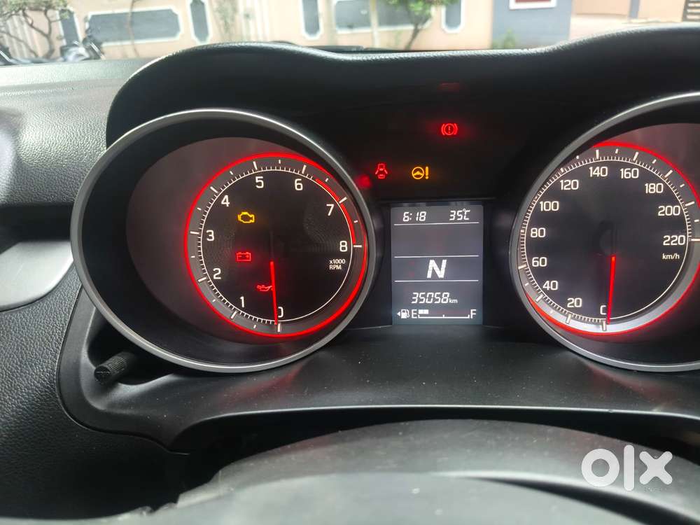 Maruti Suzuki Swift Vxi Ags, 2022, Petrol