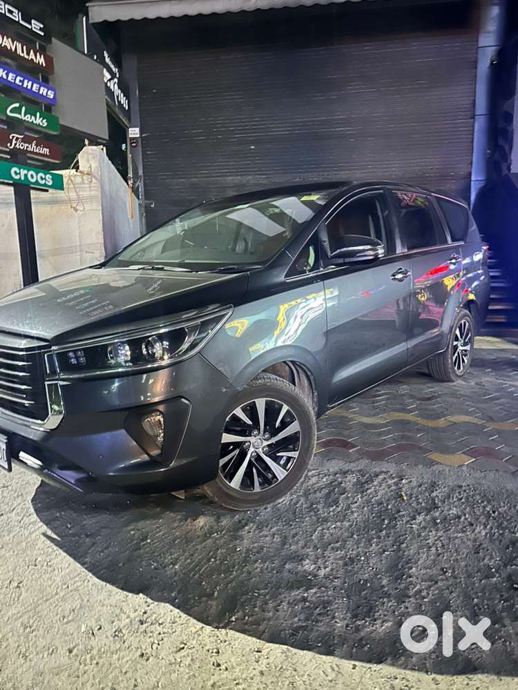 Toyota Innova Crysta 2021