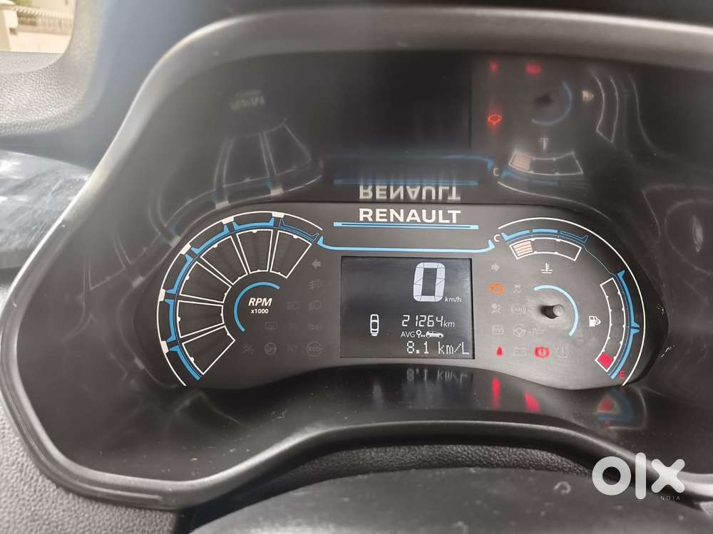 Renault Triber Rxl, 2022, Petrol