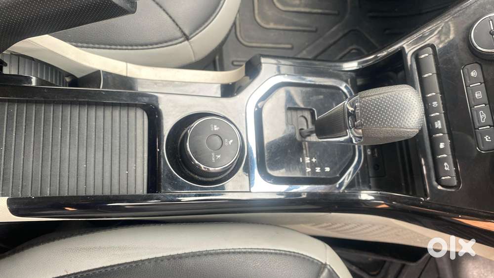 Tata Nexon 1.2 Revotron Xza Plus Premium, 2021, Petrol