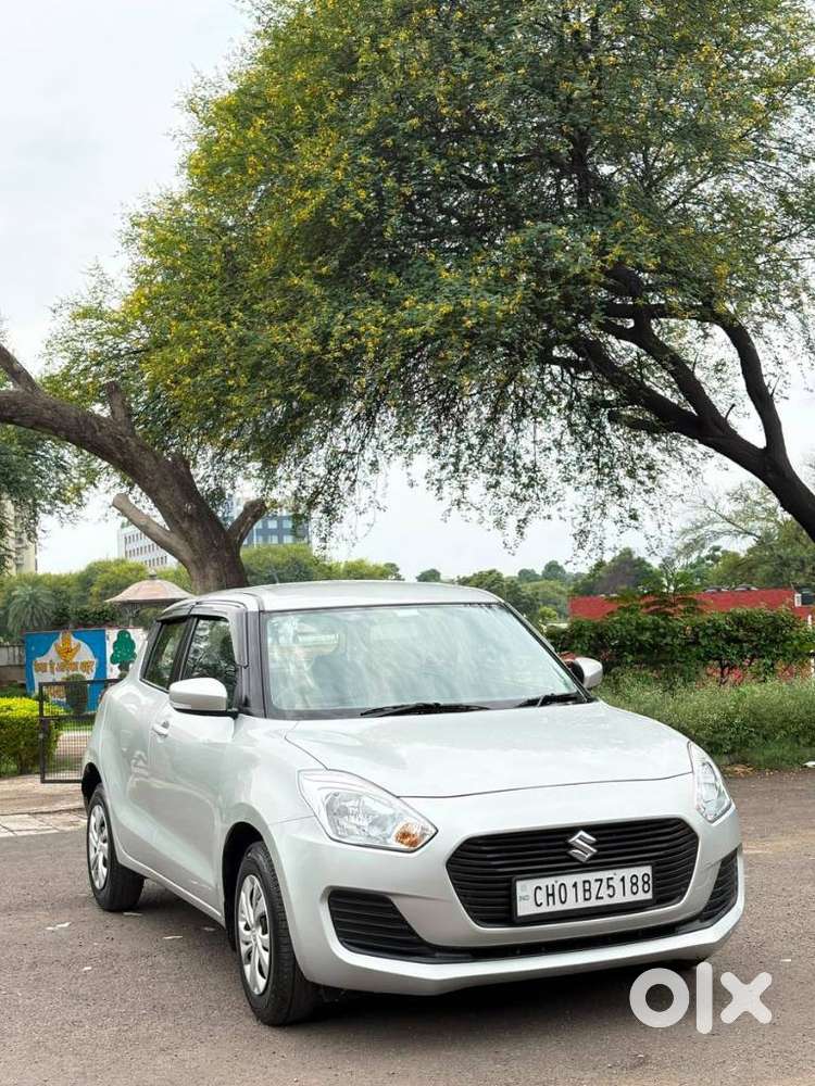 Maruti Suzuki Swift Vxi + Manual, 2020, Petrol
