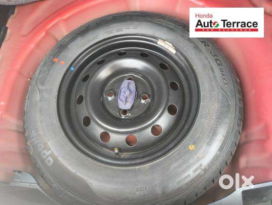 Maruti Suzuki Swift Amt Vxi, 2018, Petrol