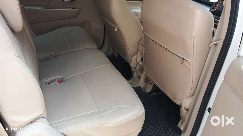 Car Good Condition Well Maintained, Show Room Services Very Low Km Dri