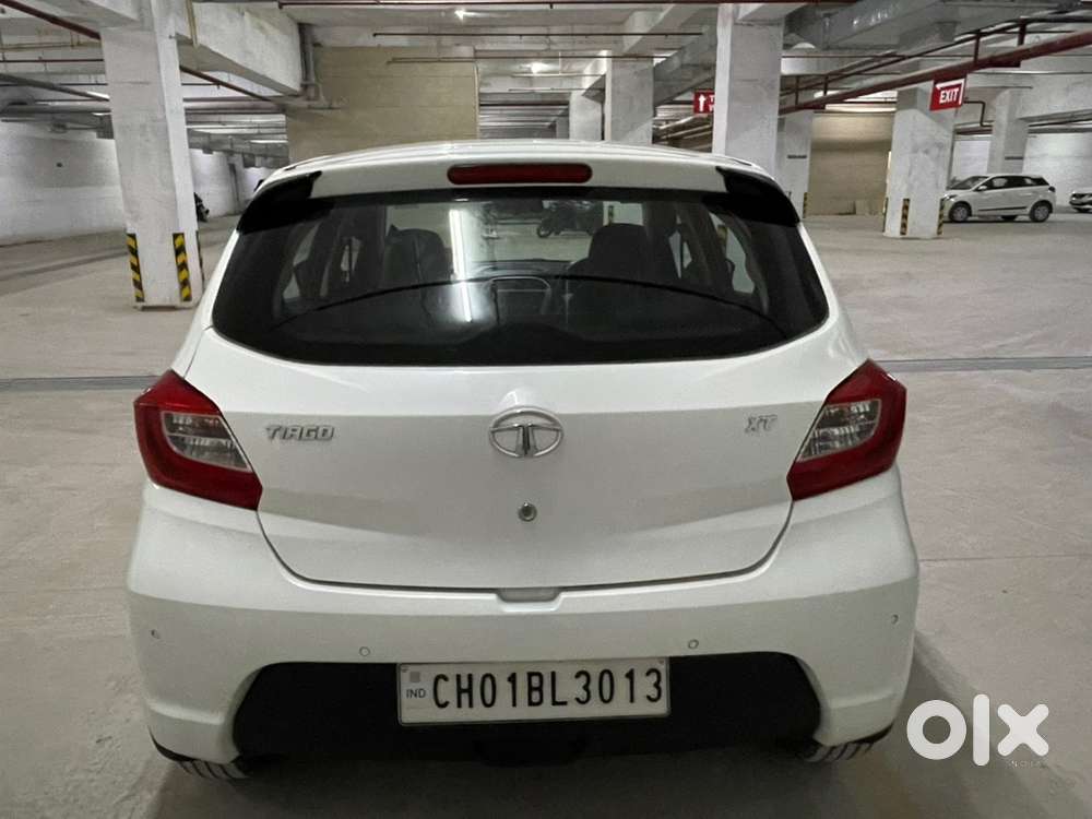 Tata Tiago Petrol 2017