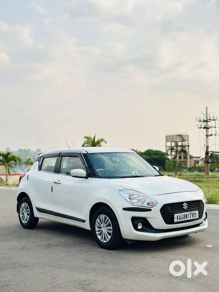 Maruti Suzuki Swift Vxi + Manual, 2021, Petrol