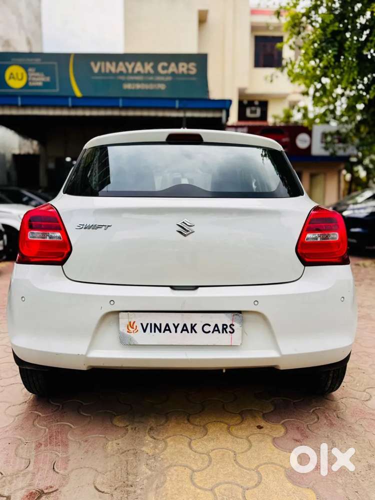 Maruti Suzuki Swift Vxi, 2022, Petrol