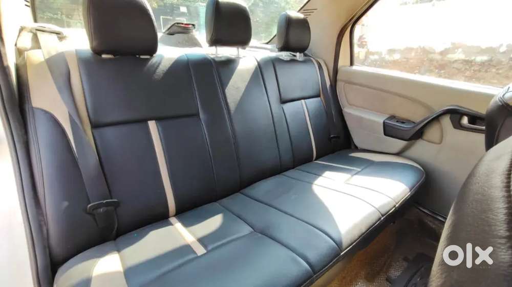 Mahindra Verito 1.5 D6 2012