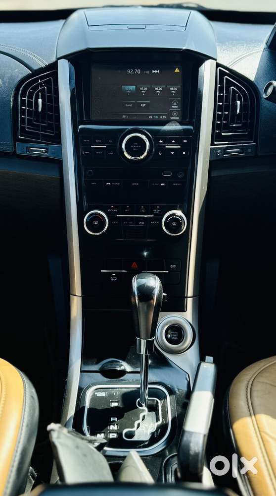 Mahindra Xuv500 W11 Option At, 2020, Diesel