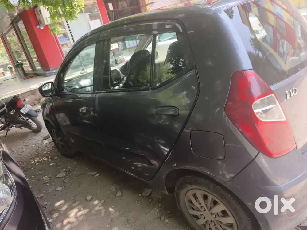 Hyundai I10 Sportz 2015 Urgent Sell