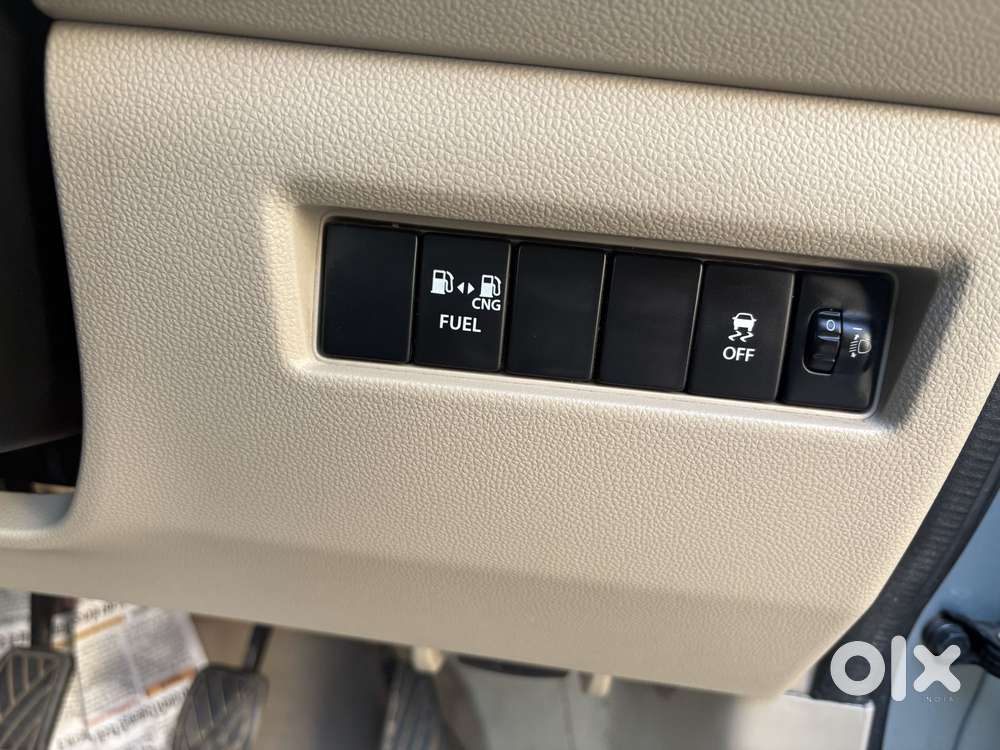 Maruti Suzuki Dzire 1.2 Vxi Cng, 2024, Cng & Hybrids