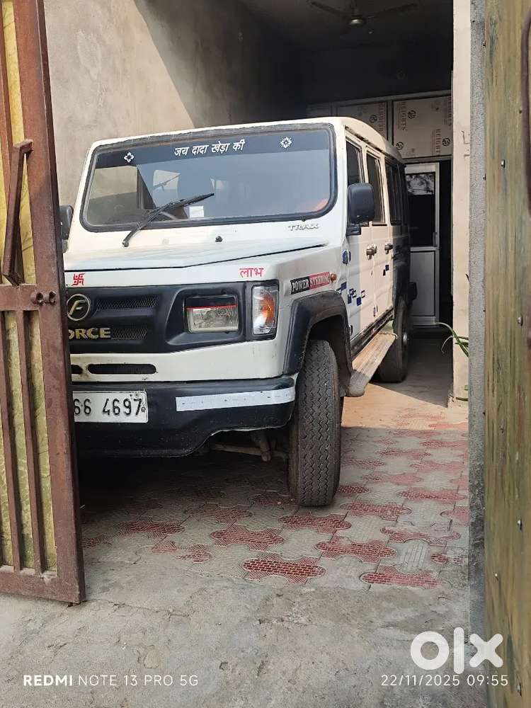 Force Motors Trax Cruiser 2008 Variant 10 Str