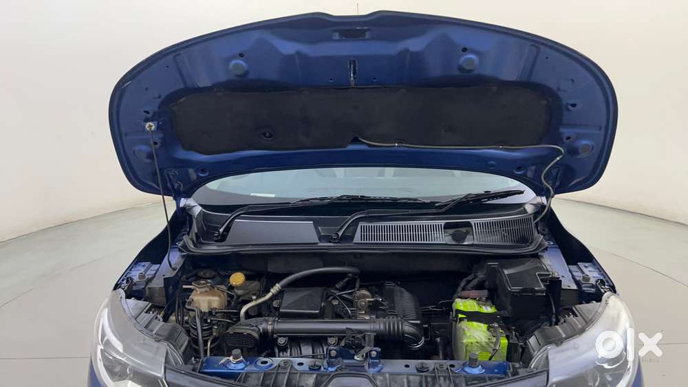 Renault Triber Rxz, 2019, Petrol