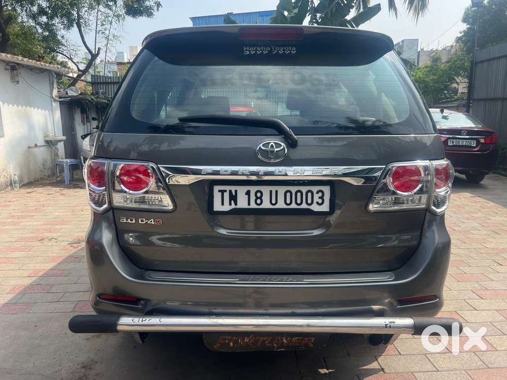Toyota Fortuner 4x2 Manual, 2013, Diesel