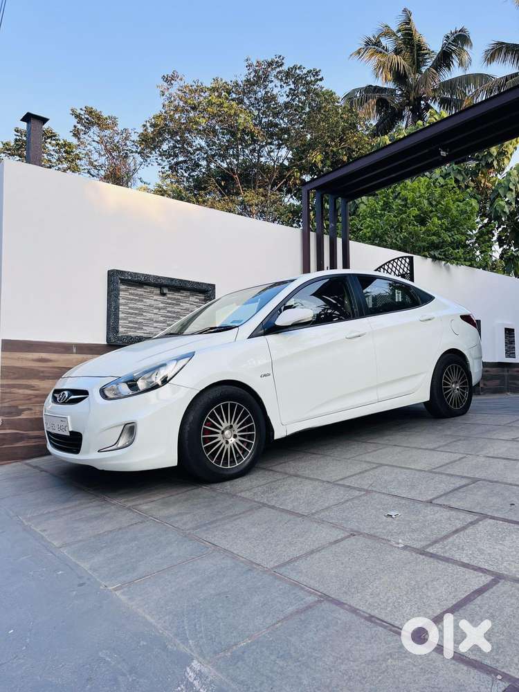 Hyundai Verna Crdi 1.6 Sx, 2011, Diesel