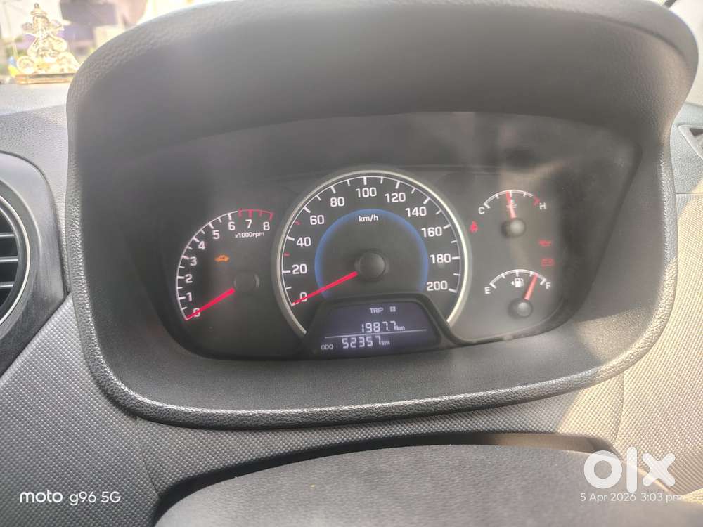 Hyundai Grand I10 Sportz Dual Tone 1.2 Vtvt, 2018, Petrol