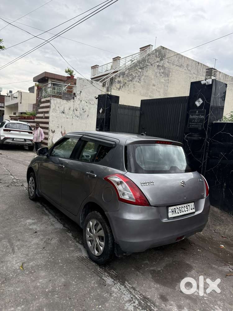 Maruti Suzuki Swift Vxi Optional, 2013, Petrol