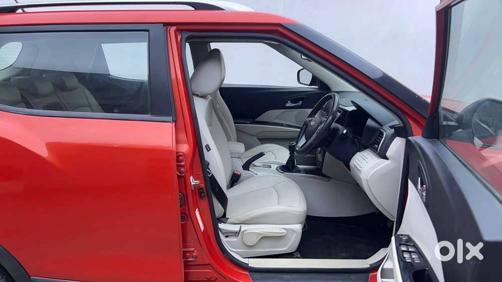 Mahindra Xuv300 W8 Option, 2020, Petrol