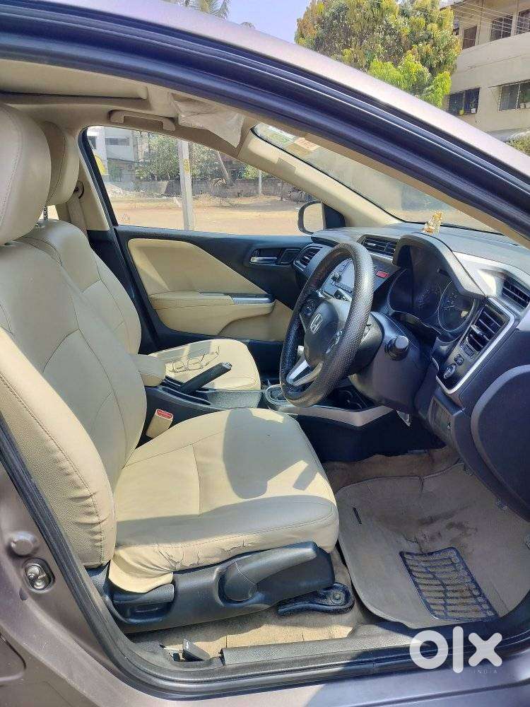 Honda City V Mt Sunroof, 2015, Diesel