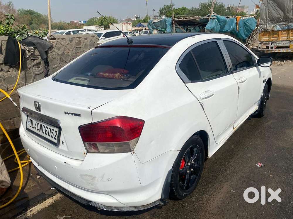 Honda Petrol Car 2011