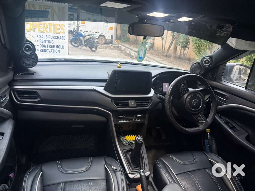 Maruti Brezza Vxi 2023