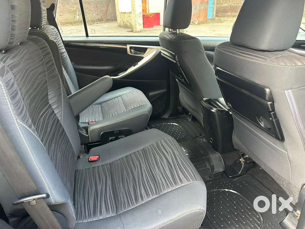 Toyota Innova Crysta 2.4 Vx Mt, 2018, Diesel