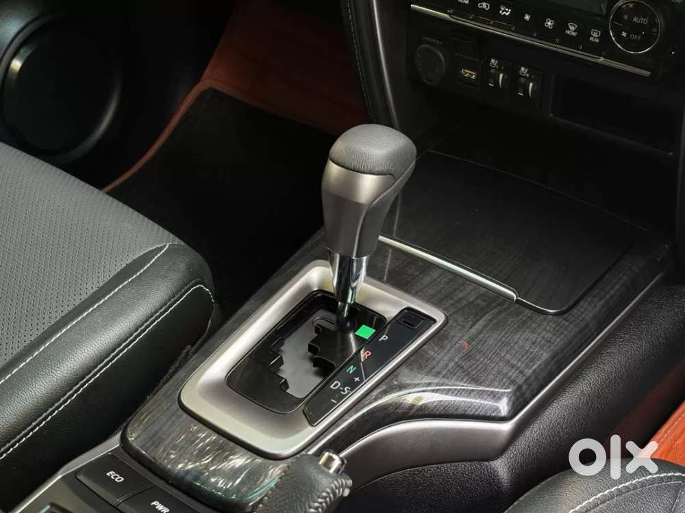 Toyota Fortuner 4x2 At 2.7 Petrol, 2026, Petrol