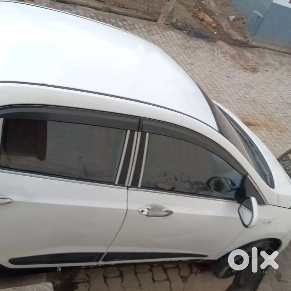 Hyundai Xcent Prime 2016 Second-owner Vehicle