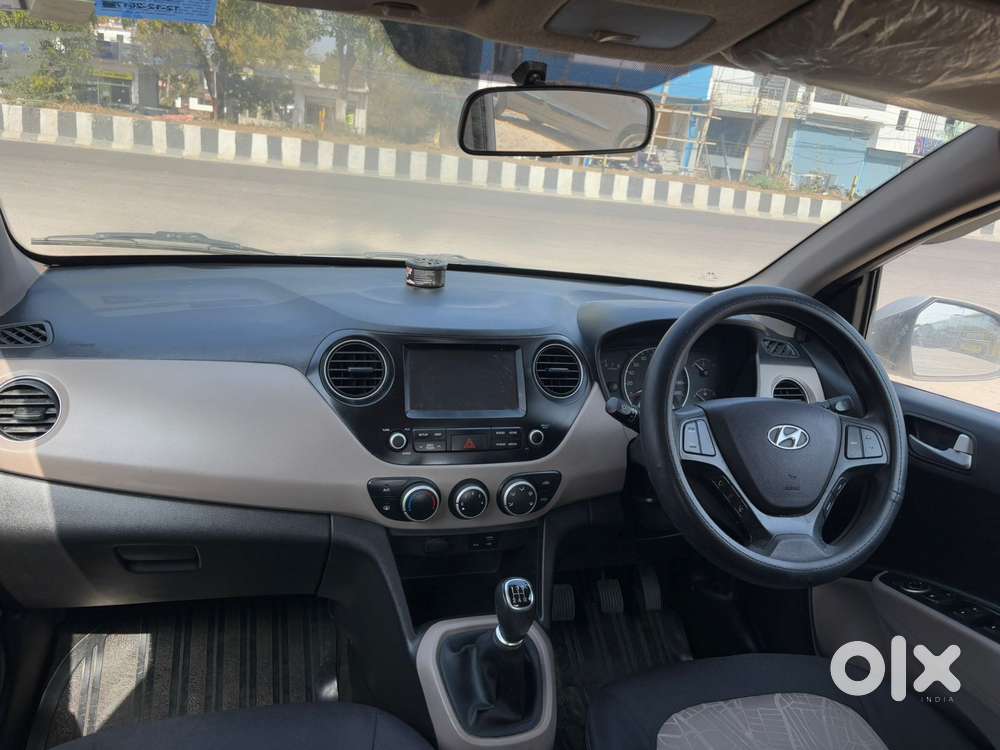 Hyundai Grand I10 2016-2017 Sportz, 2017, Petrol