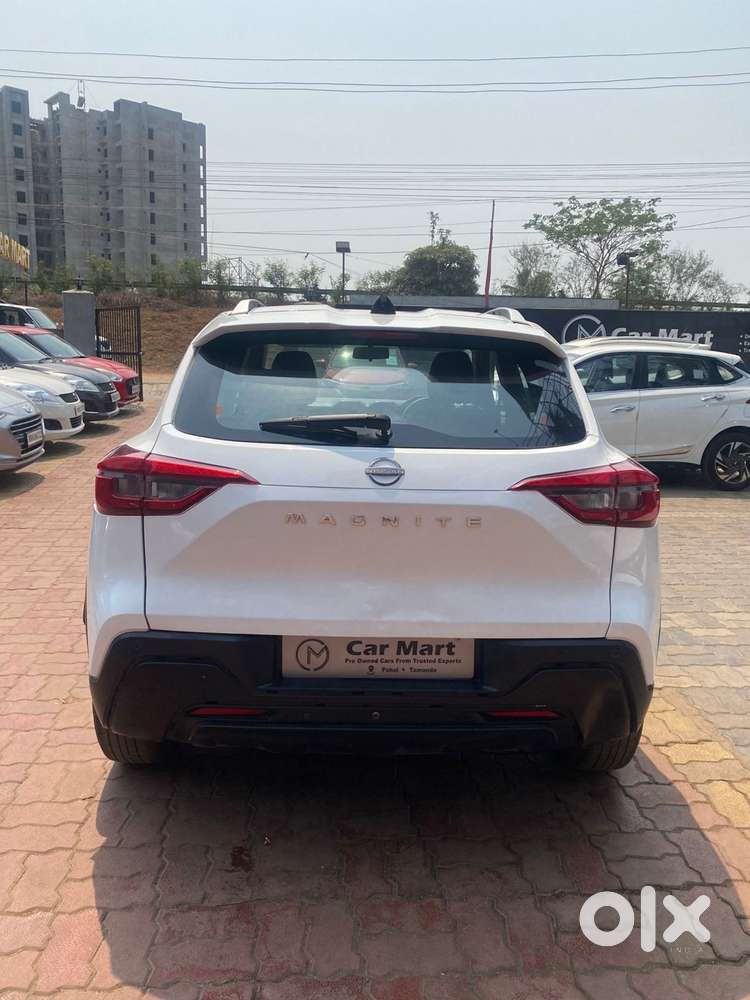 Nissan Magnite, 2023, Petrol