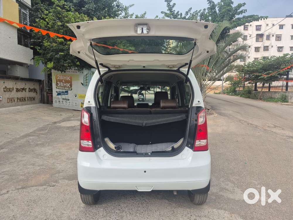 Maruti Suzuki Wagon R 1.0 Vxi Amt, 2019, Petrol