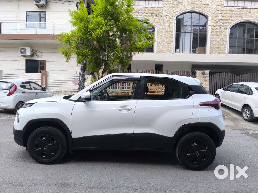 Tata Punch 1.2 Revotron Adventure Camo, 2024, Petrol