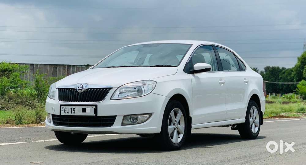 Skoda Rapid Ambition 1.6 Tdi Cr Manual Plus, 2016, Diesel