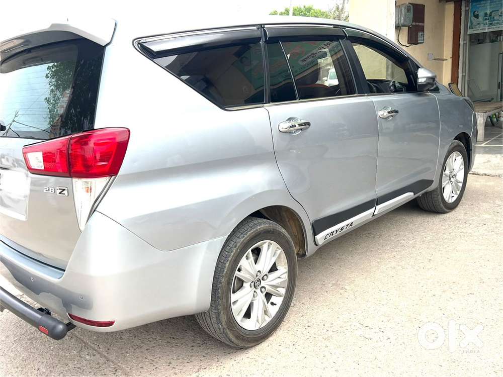 Toyota Innova Crysta 2021 Diesel Well Maintained