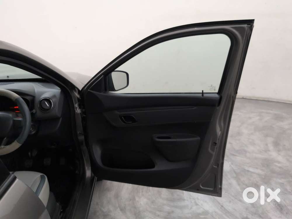 Renault Kwid 1.0 Rxt, 2016, Petrol