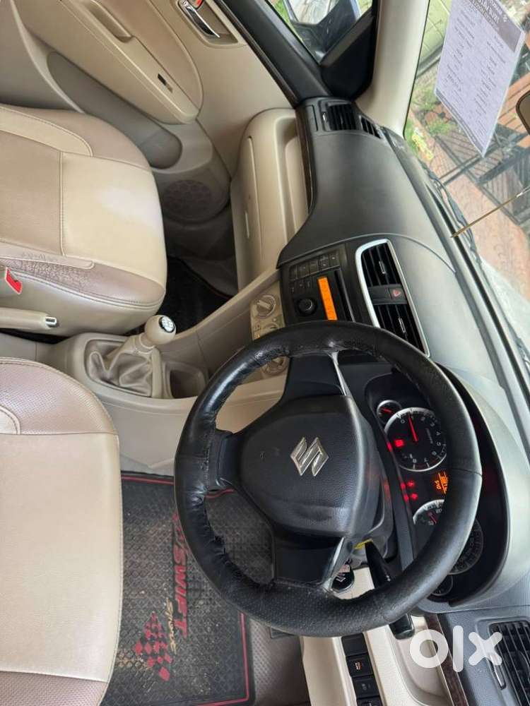 Maruti Suzuki Dzire 1.2 Vxi, 2014, Petrol