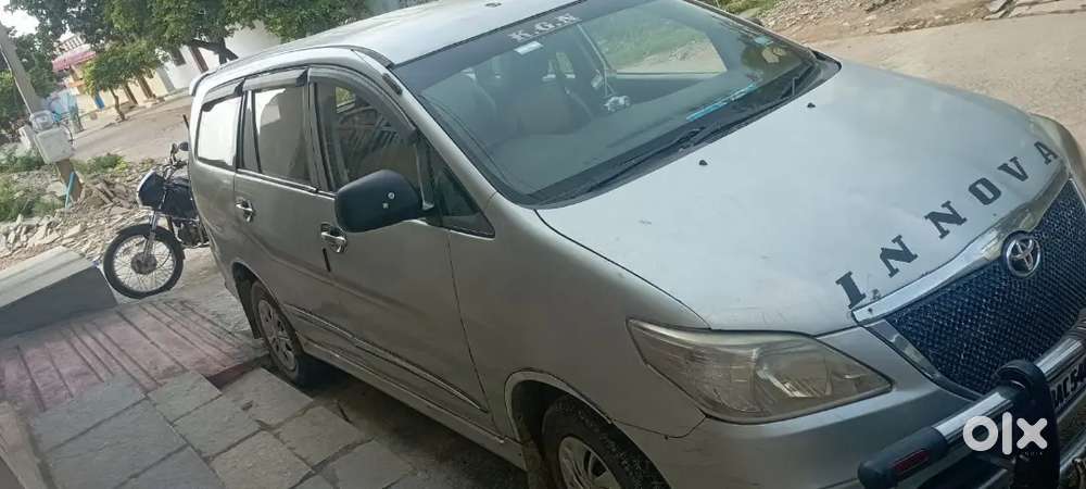 Toyota Innova 2006 Diesel Well Maintained