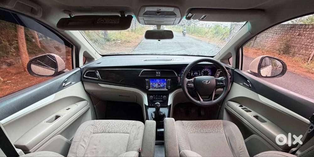 Mahindra Marazzo M6 8str, 2019, Diesel