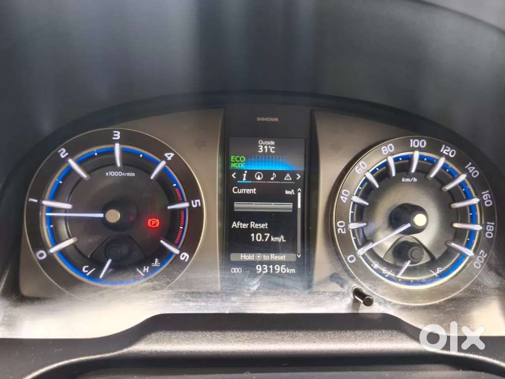 Toyota Innova Crysta 2.4 V 7 Str, 2019, Diesel