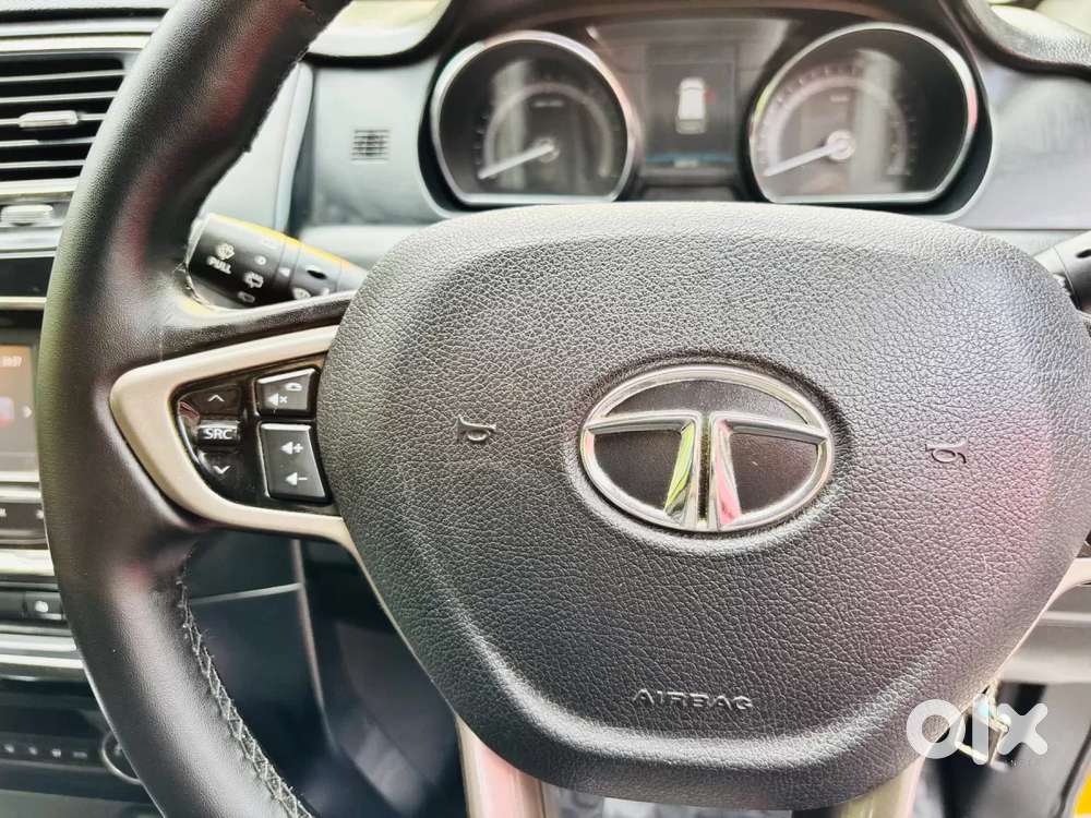 Tata Hexa 2.2 Xta 4x2 7 Str, 2017, Diesel