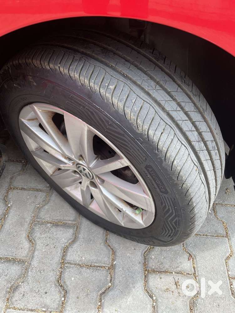 Volkswagen Polo Petrol Highline 1.2l, 2014, Petrol