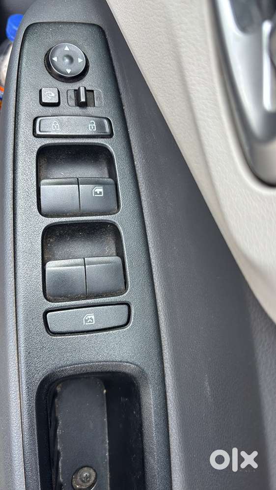 Hyundai Aura 2025 Cng & Hybrids Well Maintained
