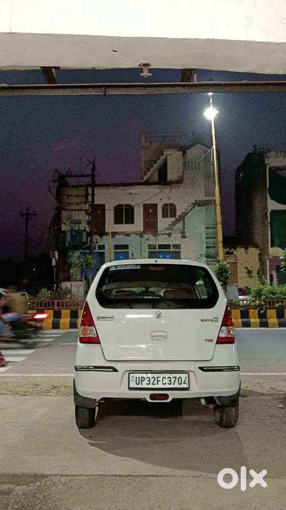 Maruti Suzuki Estilo Vxi, 2013, Petrol