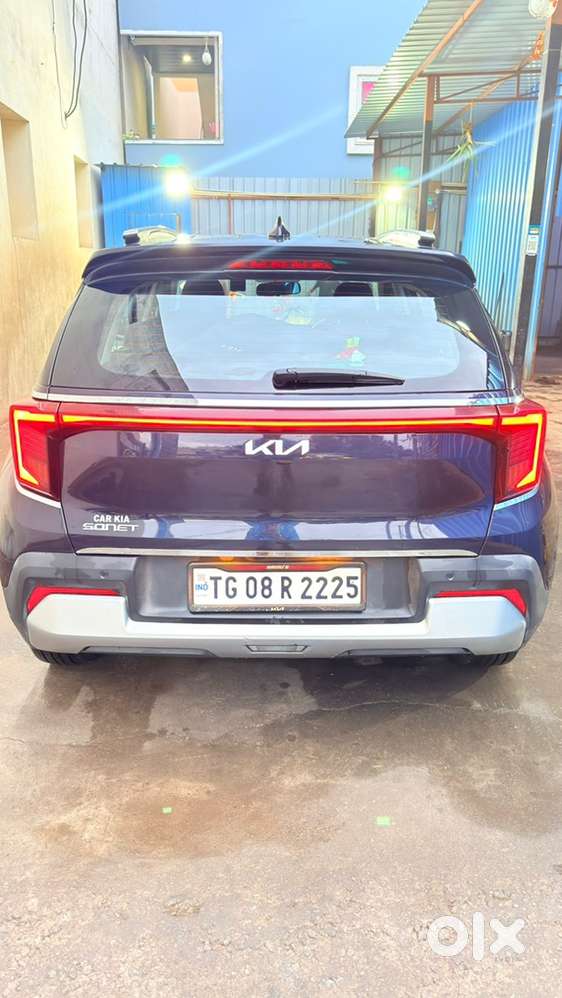Kia Sonet Petrol Manual 2025