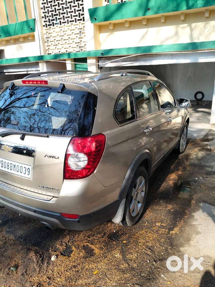 Chevrolet Captiva 2010 Awd At Diesel Well Maintained