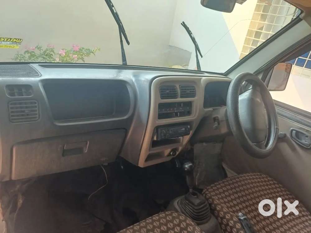 Maruti Suzuki Eeco 2011 Petrol 100000 Km Driven