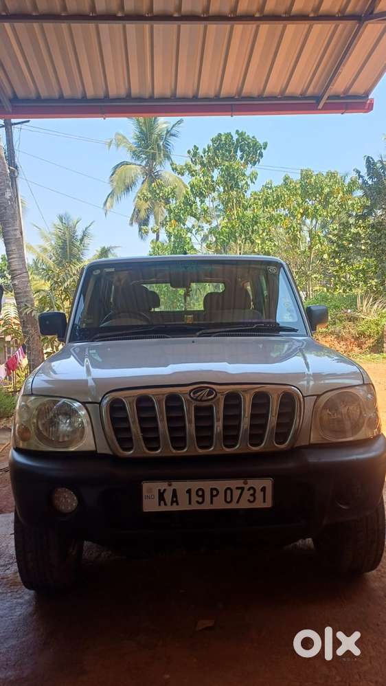 Mahindra Scorpio 2003 Year