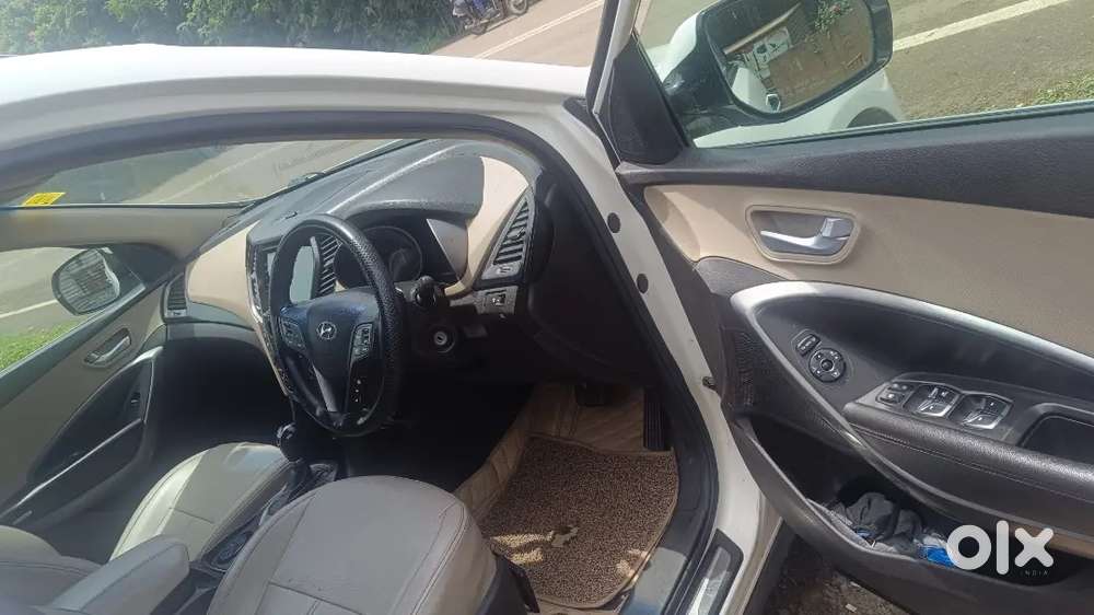 2015 Hyundai Santa Fe ,diesel ,automatic ,12ear Bags, Gher Less ,full