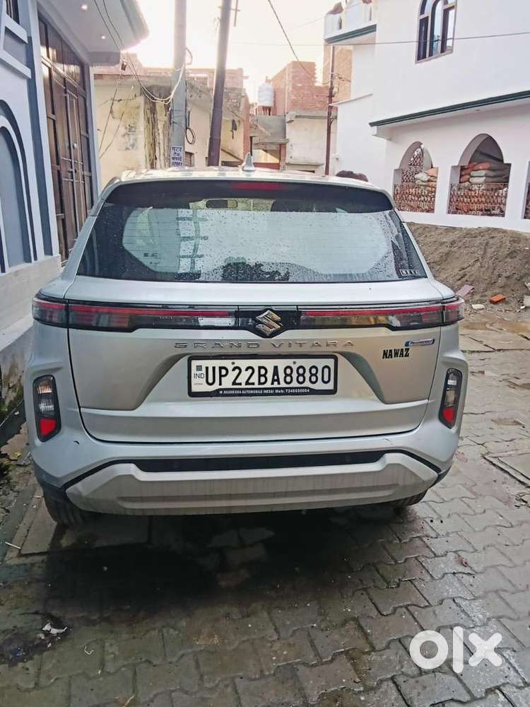 Maruti Suzuki Grand Vitara 2023 Petrol Well Maintained