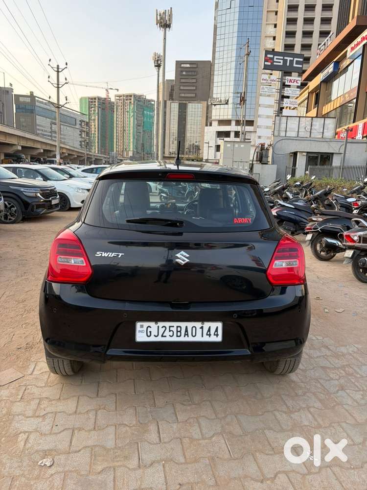 Maruti Suzuki Swift Automatic 2024 Petrol 38000 Km Driven